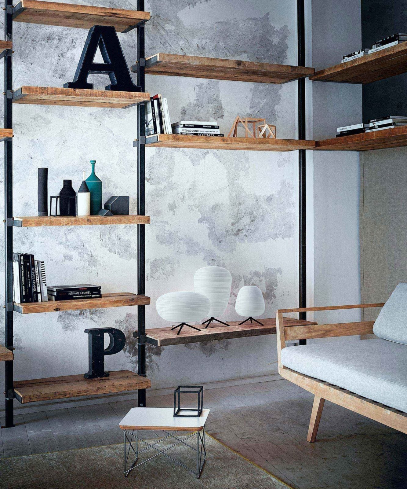 modern-textured-blown-glass-rituals-style-table-lamp-for-bedside-and-living-room