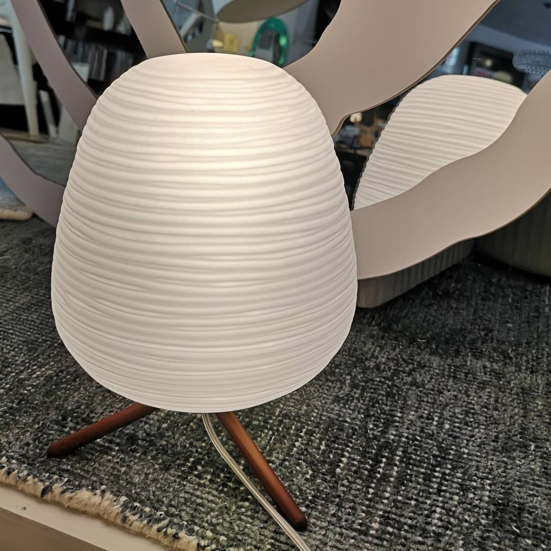 modern-textured-blown-glass-rituals-style-table-lamp-for-bedside-and-living-room