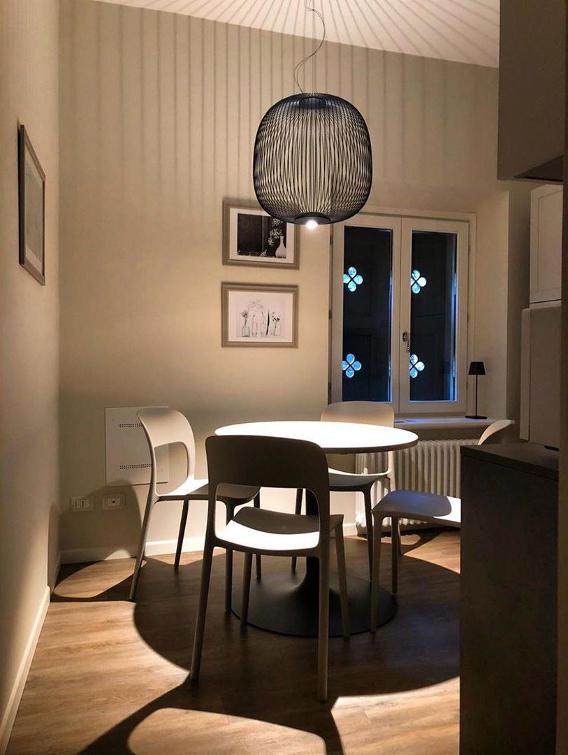 modern-geometric-cage-spokes-led-pendant-light-for-contemporary-living-and-dining-spaces