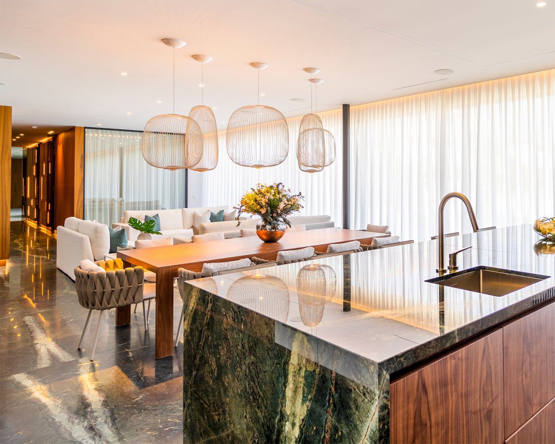 modern-geometric-cage-spokes-led-pendant-light-for-contemporary-living-and-dining-spaces