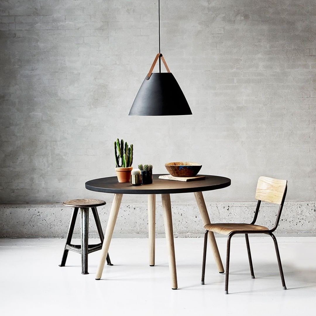 nordic-metal-and-leather-strap-pendant-light-for-modern-interior-decor-hanging-lamp