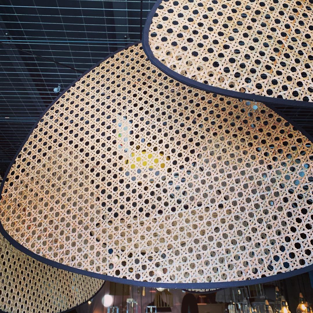rattan-cannage-suspension-screen-chandelier-bamboo-pendant-light-with-woven-shades-for-living-room