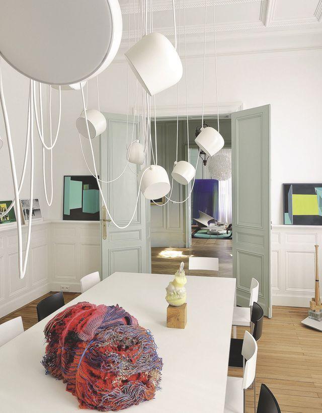 modern-aim-multi-head-led-pendant-light-adjustable-aluminum-ceiling-lamp-for-dining-room-and-office
