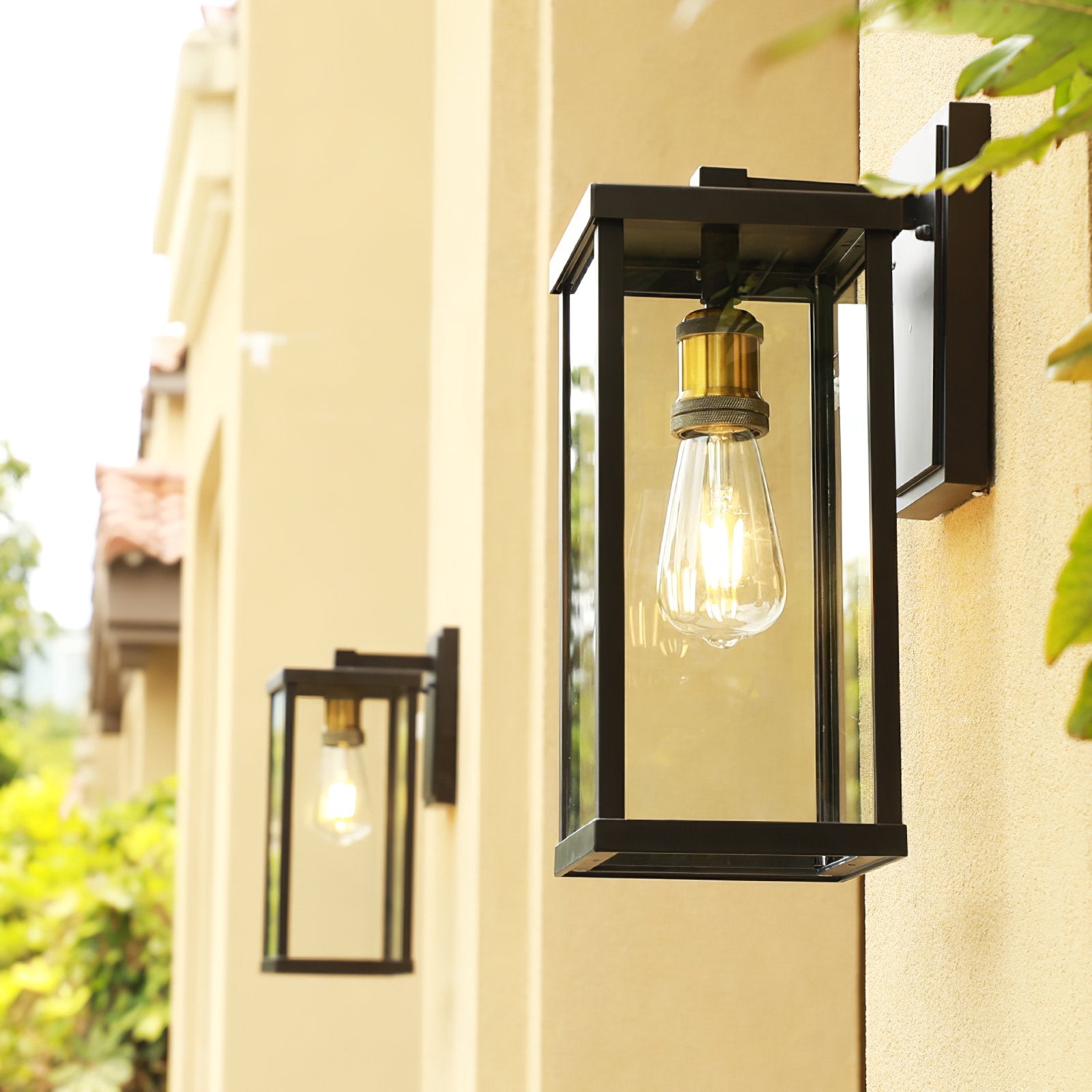 radenko-modern-outdoor-glass-wall-light-with-black-aluminum-finish-and-waterproof-ip65-rating