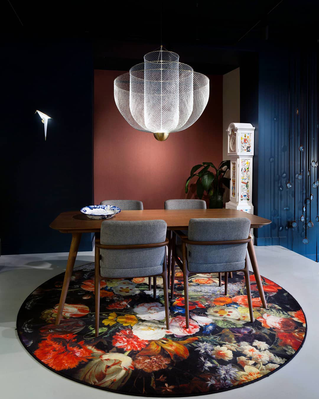 Radiant Wirework LED Pendant Light Mesh Layered Hanging Lamp for Modern Home Decor