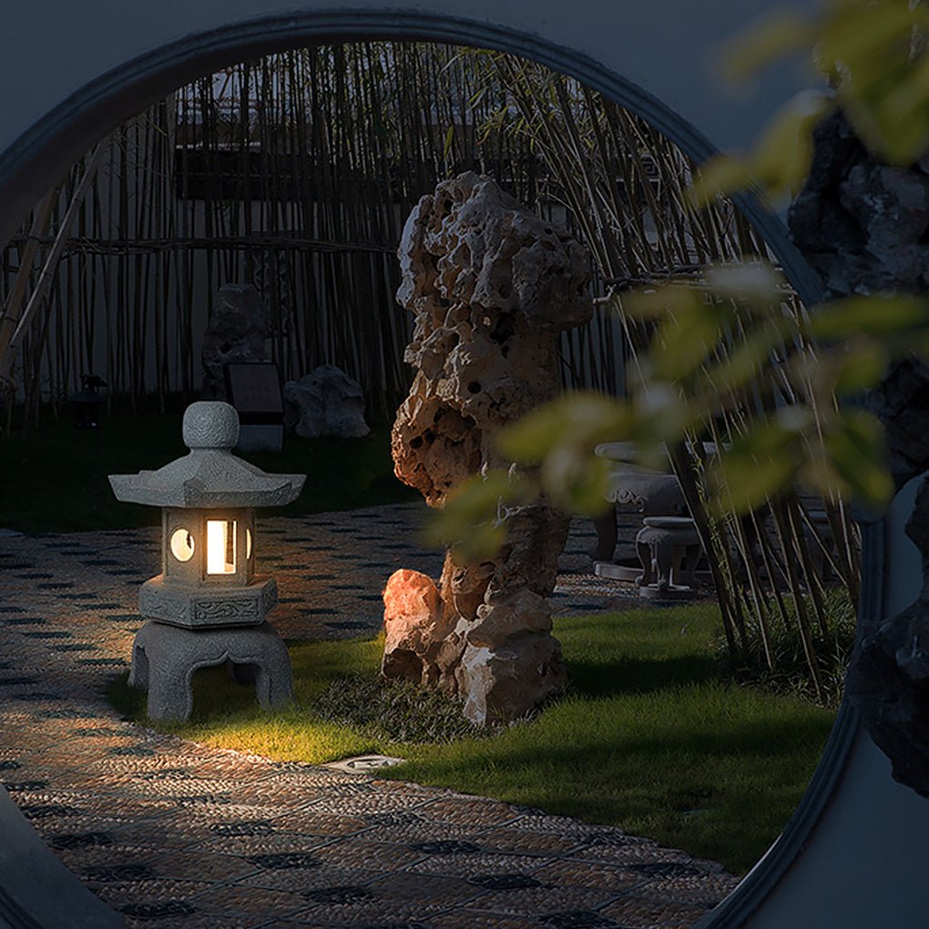 Resin Imitation Stone Tower Landscape Light Waterproof LED Outdoor Garden Path Lamp