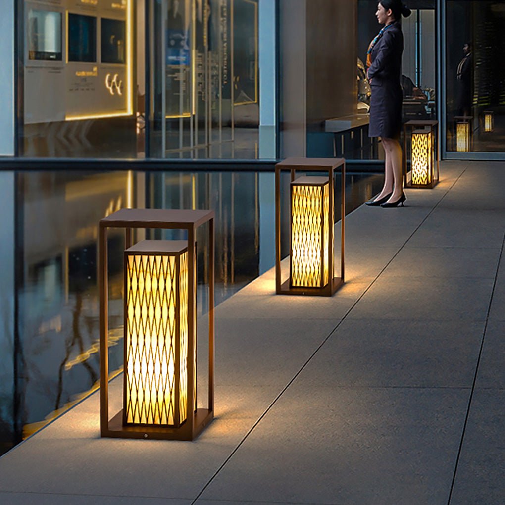 Retro Brown Asian Style Waterproof Outdoor Landscape Lantern Stainless Steel Courtyard Pillar Light