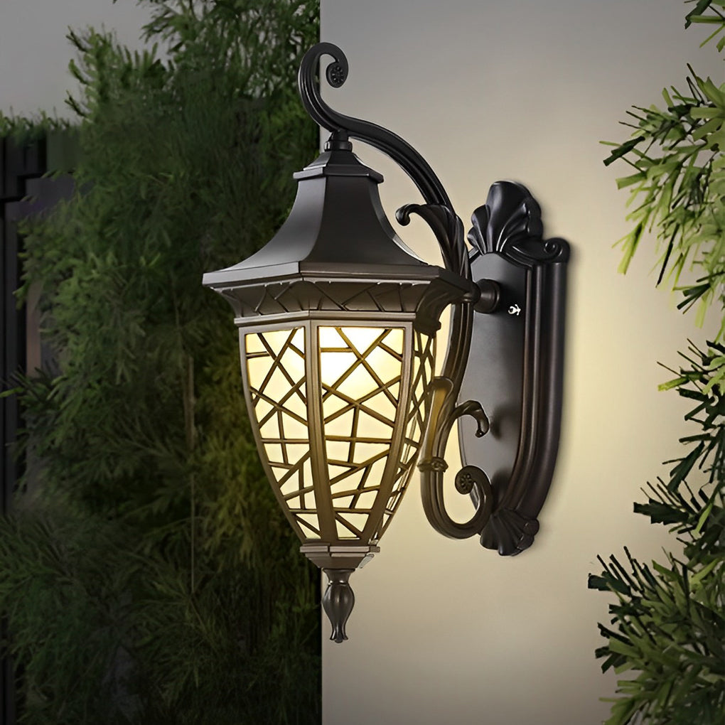 Retro Outdoor Solar Wall Lantern Waterproof Aluminum Exterior Sconce for Garden