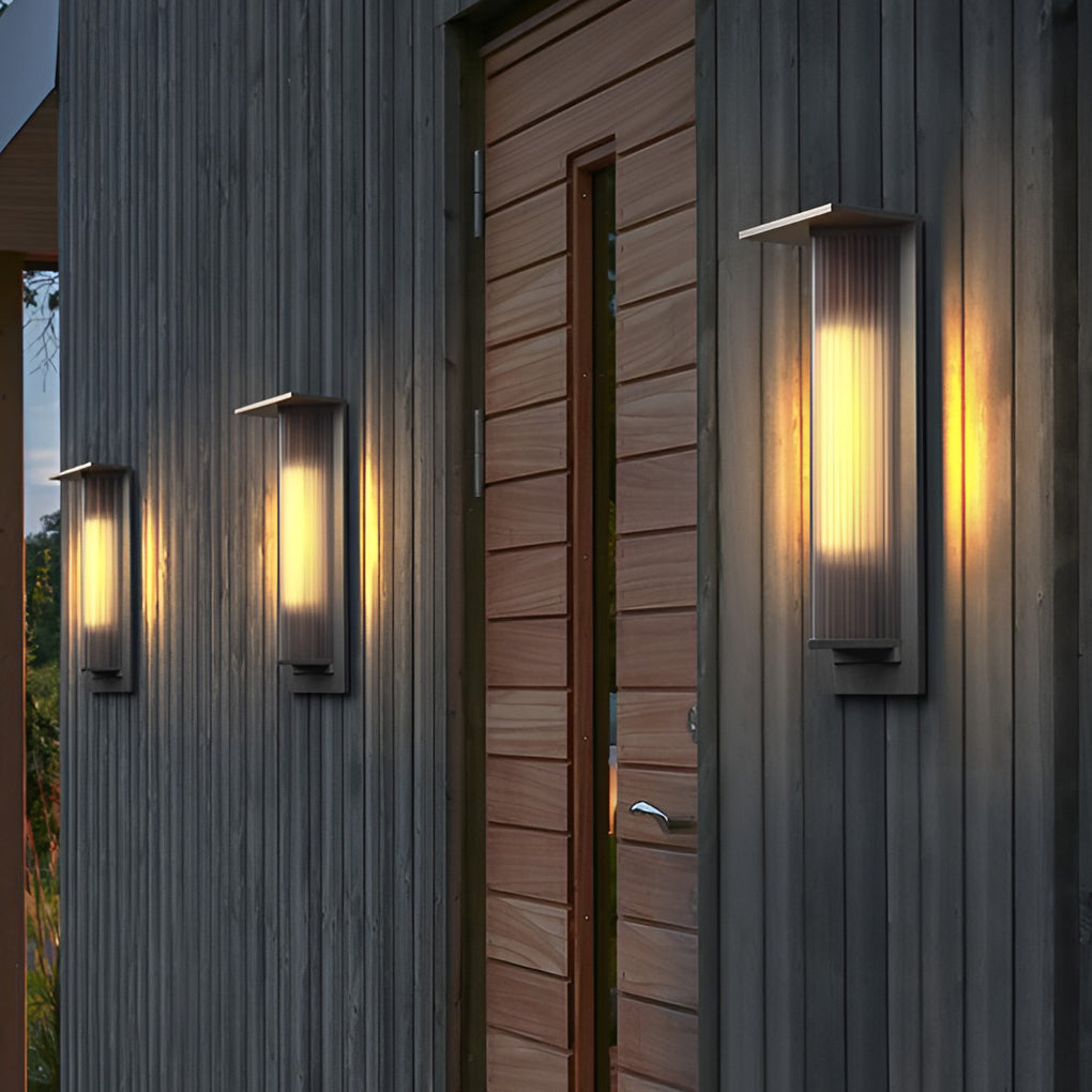 Retro Waterproof Solar LED Wall Sconce Aluminum Exterior Light for Patio and Garden