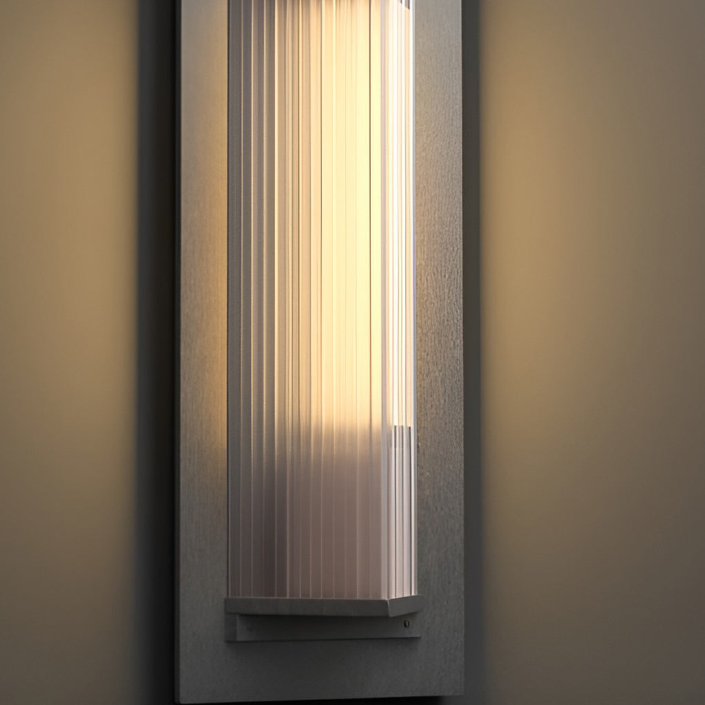 Retro Waterproof Solar LED Wall Sconce Aluminum Exterior Light for Patio and Garden