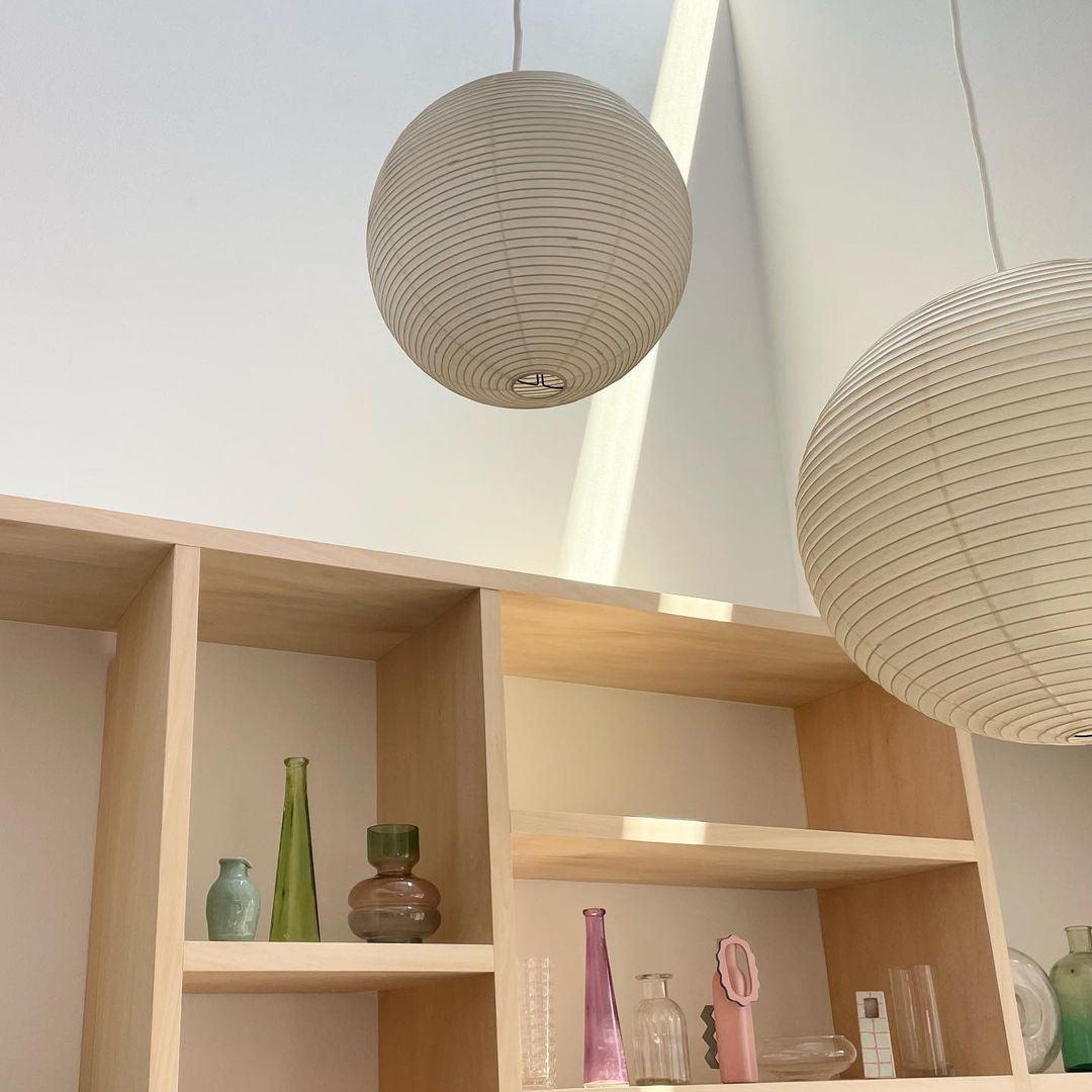 Round Washi Paper Pendant Light Japanese Style Handmade Lantern Ceiling Lamp for Indoor Illumination