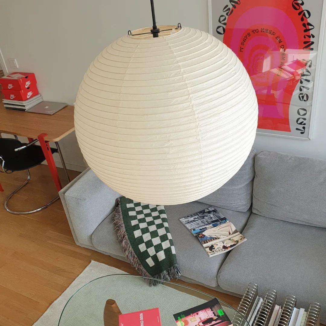 Round Washi Paper Pendant Light Japanese Style Handmade Lantern Ceiling Lamp for Indoor Illumination