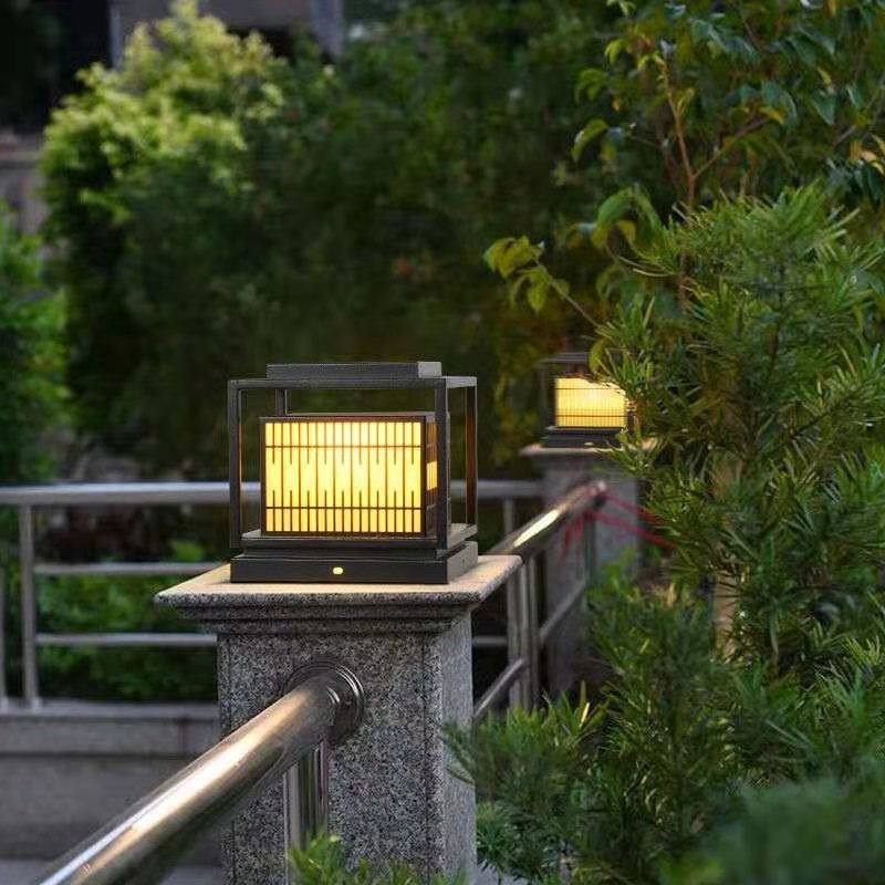 Solar Outdoor Post Lamp Waterproof Geometric Landscape Light for Garden Patio and Pathway Decor