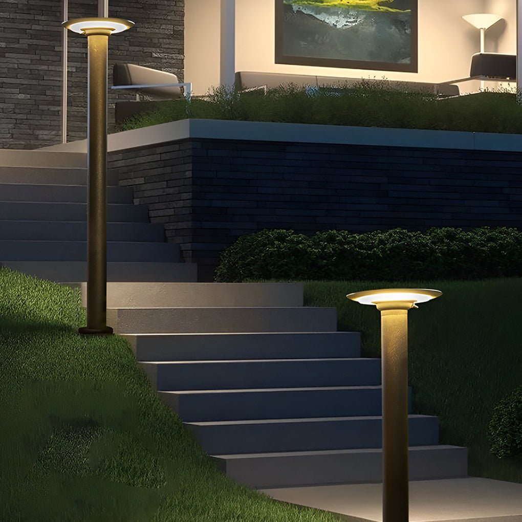Solar Powered UFO Outdoor Path Lights Waterproof Aluminum Garden Post Lighting Fixture