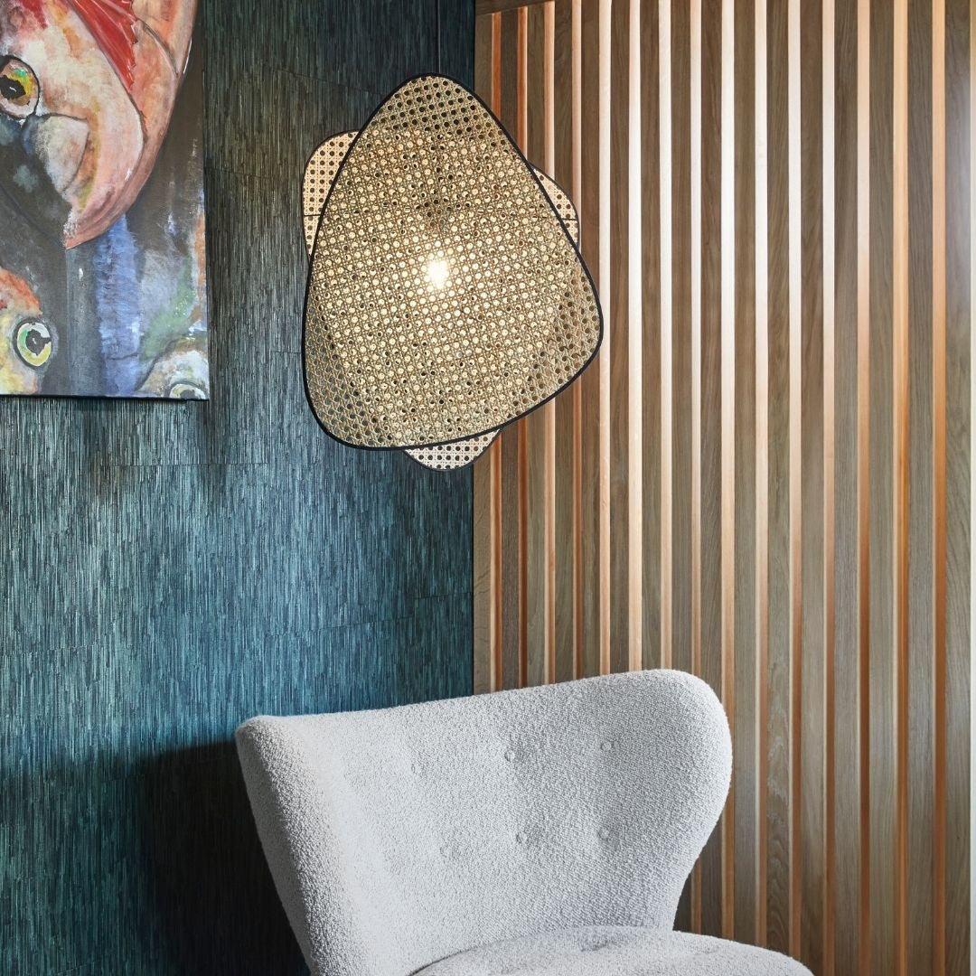 Vintage Bamboo Screen Cannage Wall Sconce Natural Wood Bracket Lighting Fixture