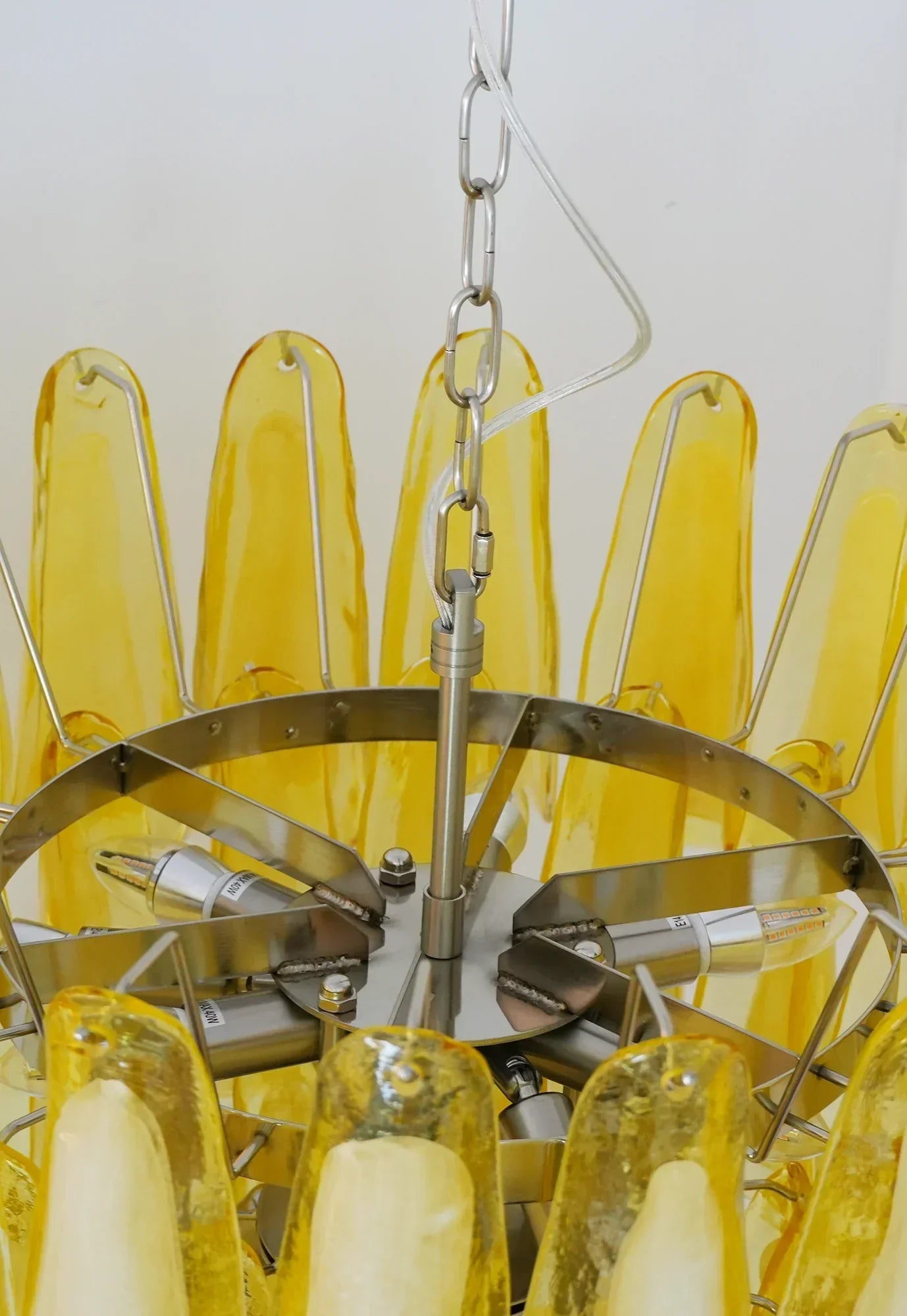 vintage-caramel-murano-glass-petals-chandelier-for-elegant-living-spaces