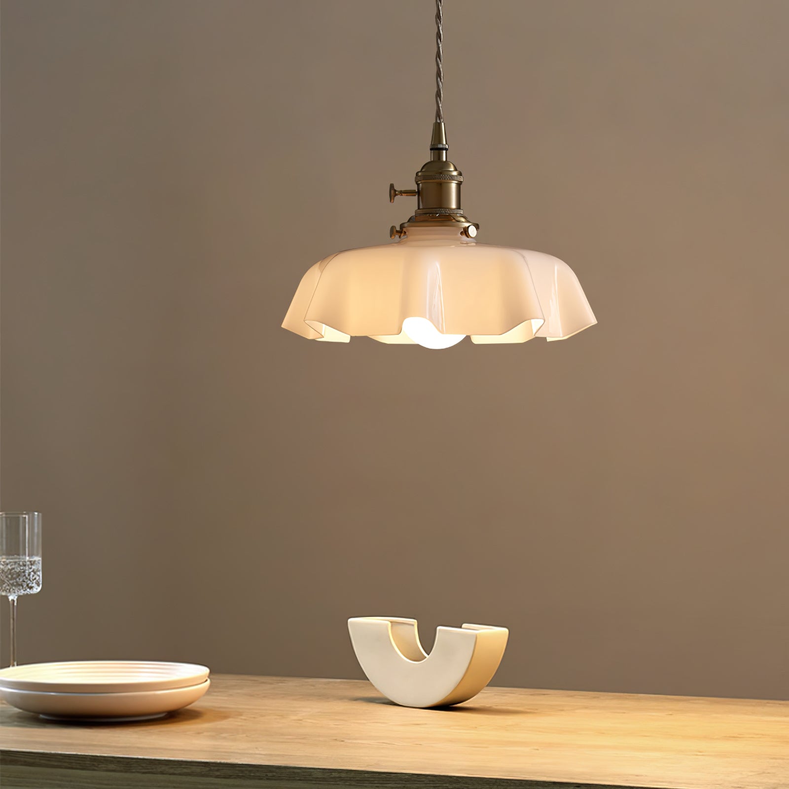 Vintage Ceramic Pleated Floral Pendant Light French Style Brass Hanging Ceiling Lamp