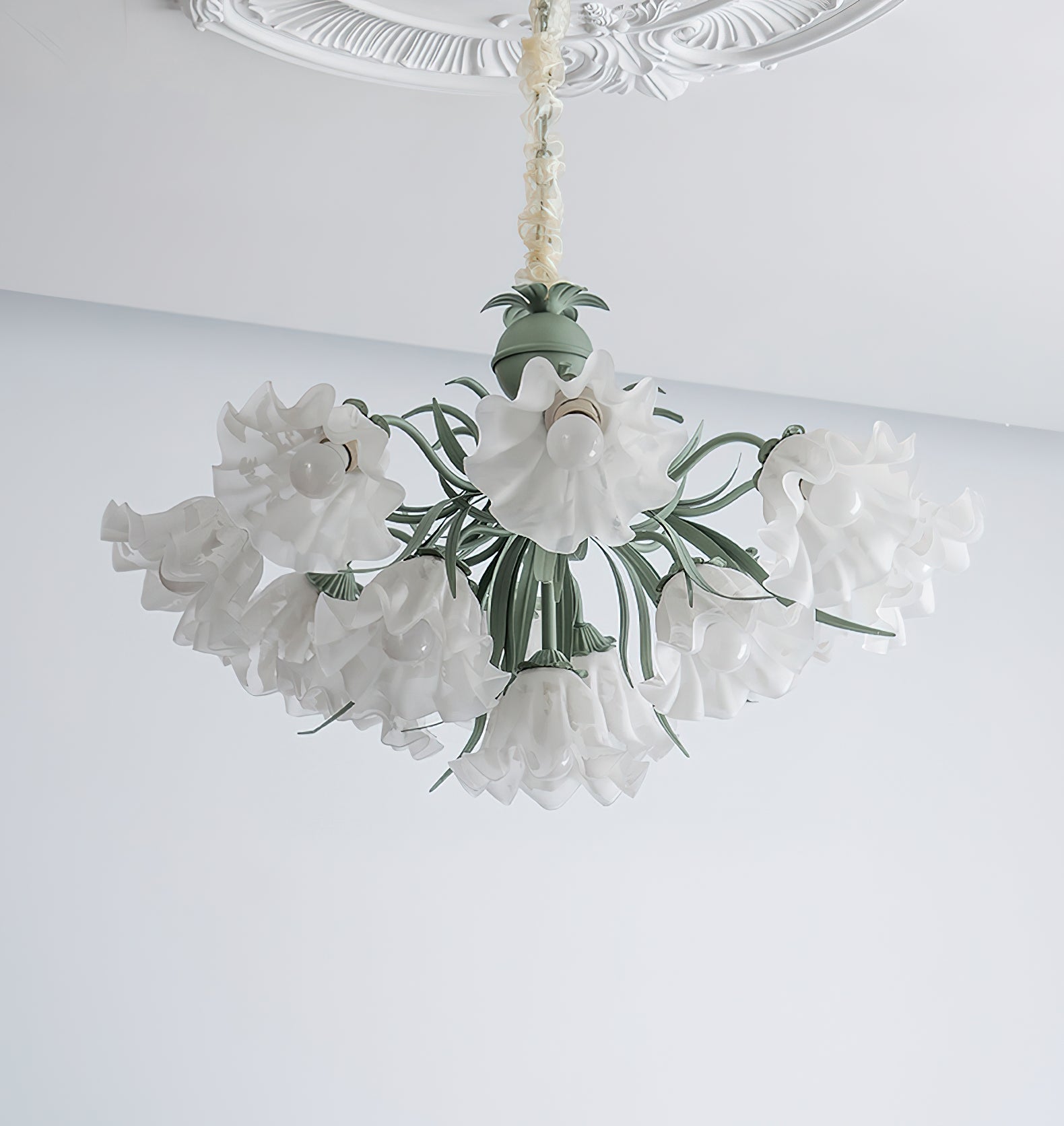 Vintage Floral Lily of the Valley Chandelier Green Metal Petal Pendant Lamp