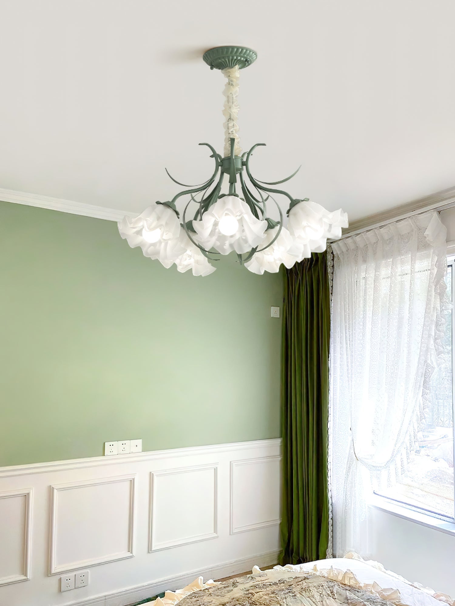 Vintage Floral Lily of the Valley Chandelier Green Metal Petal Pendant Lamp