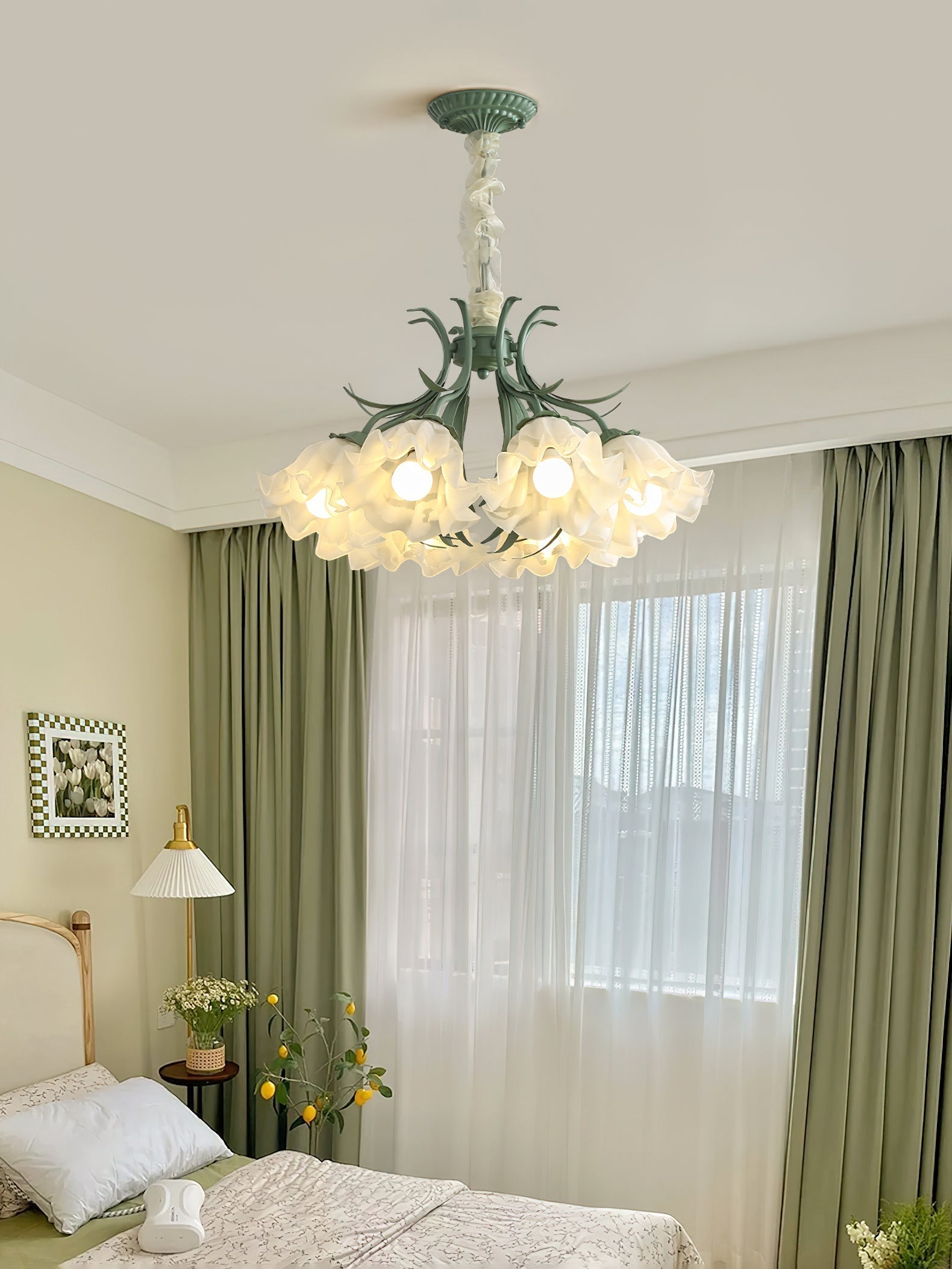 Vintage Floral Lily of the Valley Chandelier Green Metal Petal Pendant Lamp