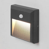 Waterproof Aluminum Outdoor Recessed Motion Sensor Step Light for Modern Garden and Courtyard Lighting