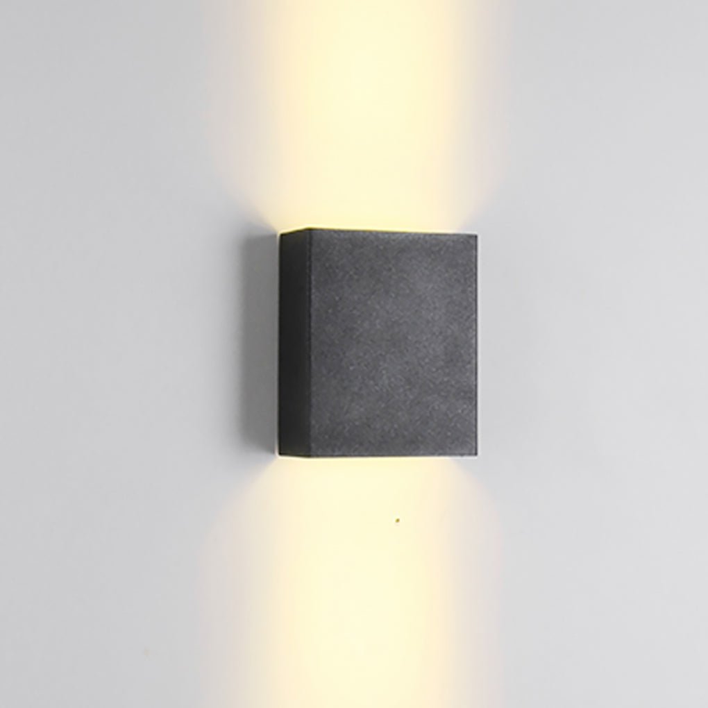 Waterproof Modern LED Up and Down Outdoor Wall Sconce Lighting for Exterior Porch and Garden