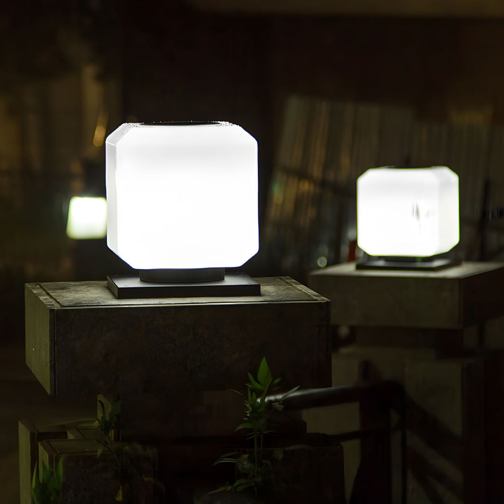 Waterproof Modern Square Outdoor LED Pier Mount Post Lamp for Garden Fence and Pillars