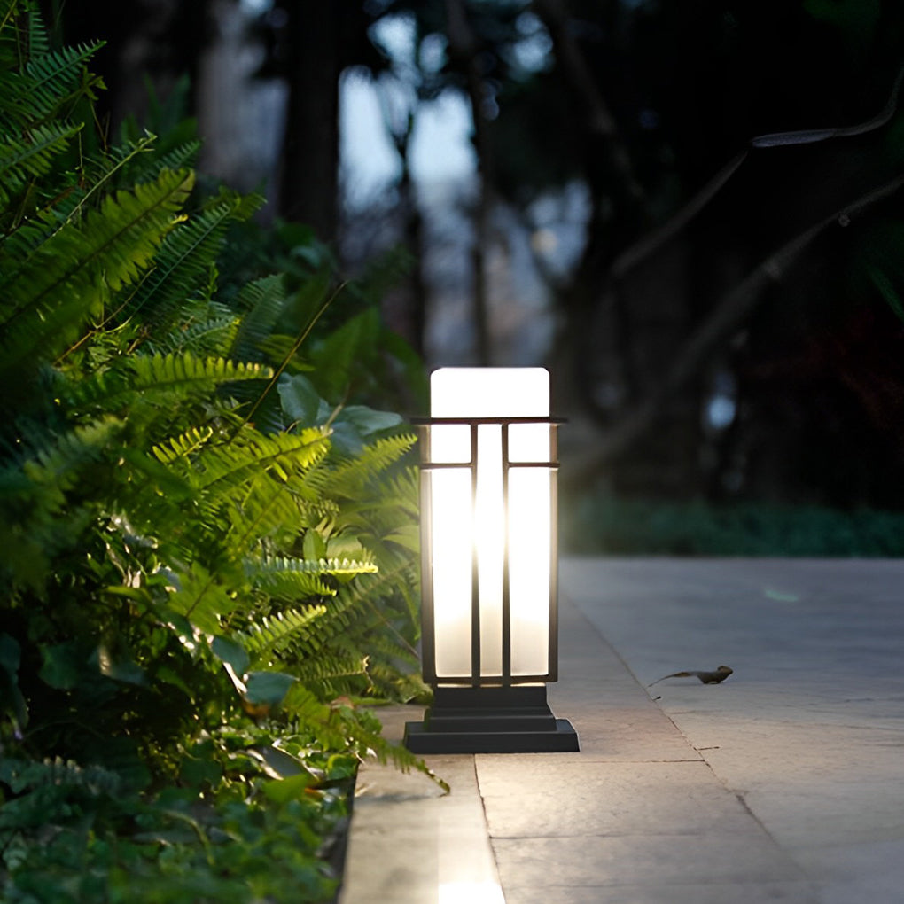 Waterproof Outdoor Fence Post Light Black Aluminum Column Lamp with Frosted Glass for Garden
