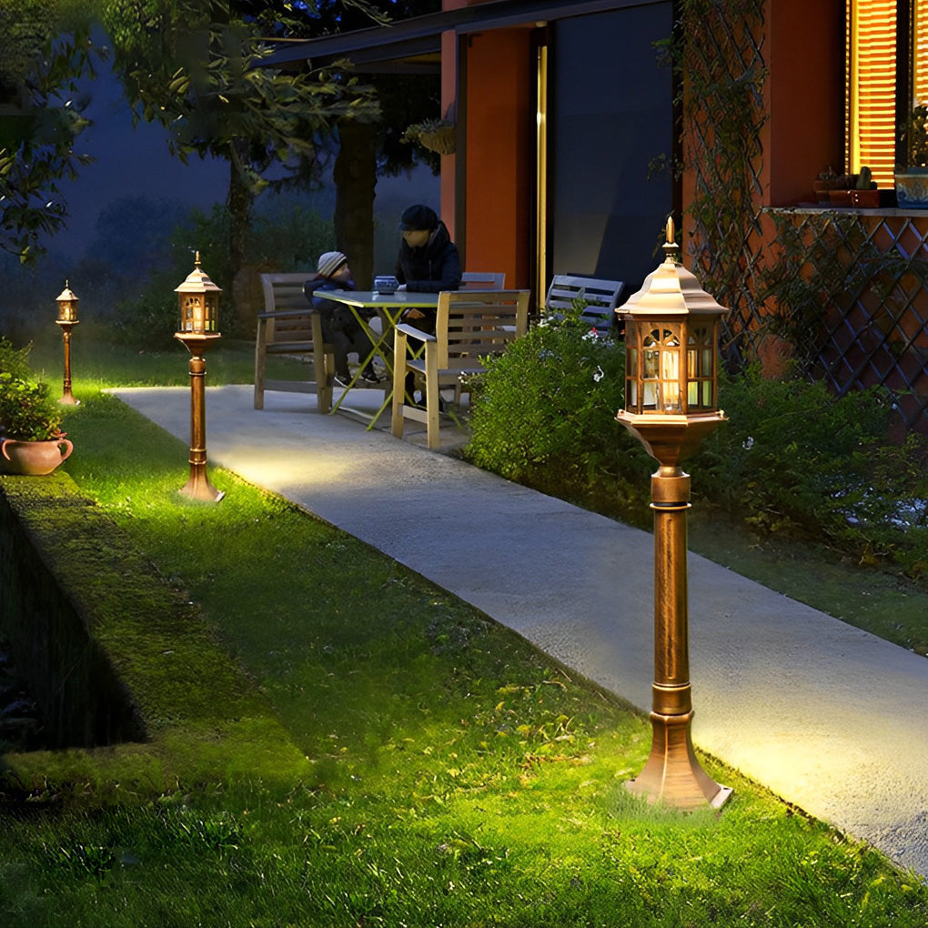 Waterproof Outdoor Lawn Light Retro Die Cast Aluminum Pathway Lamp for Garden and Landscape Lighting