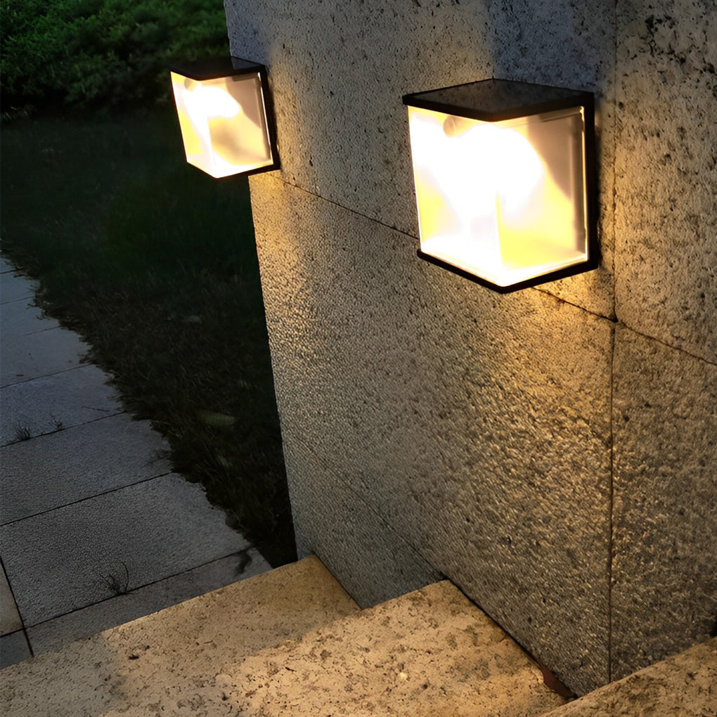 Waterproof Solar LED Motion Sensor Outdoor Wall Light for Garden and Villa