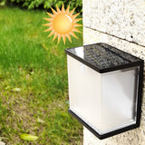 Waterproof Solar LED Motion Sensor Outdoor Wall Light for Garden and Villa