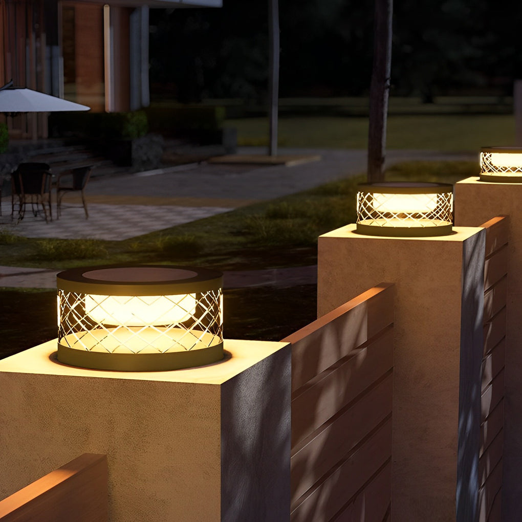 Waterproof Solar Powered Post Cap Lights Modern Black Round Outdoor Fence Lanterns for Deck and Garden