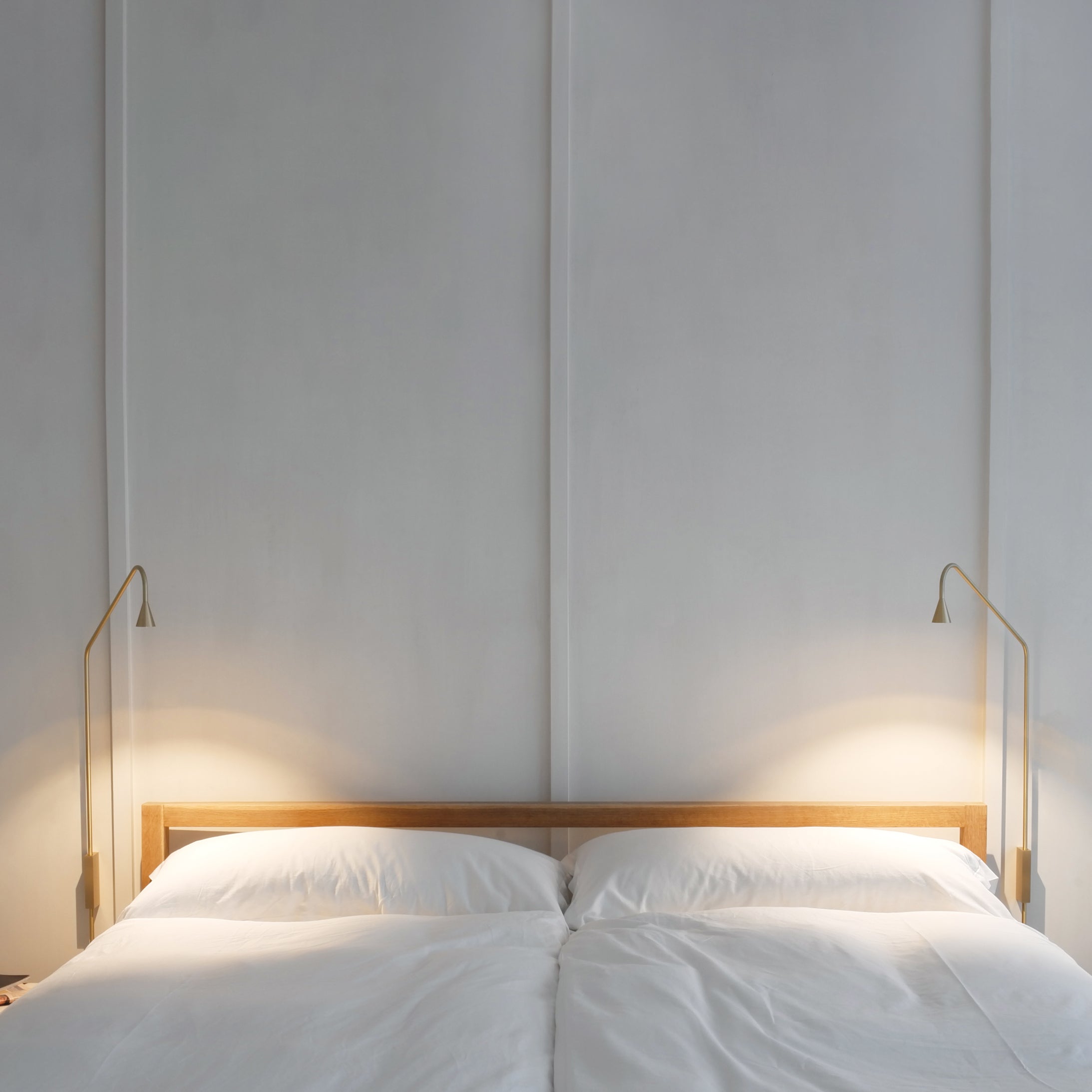 Zen Harmony Modern Minimalist Wall Sconce LED Indoor Light Fixture
