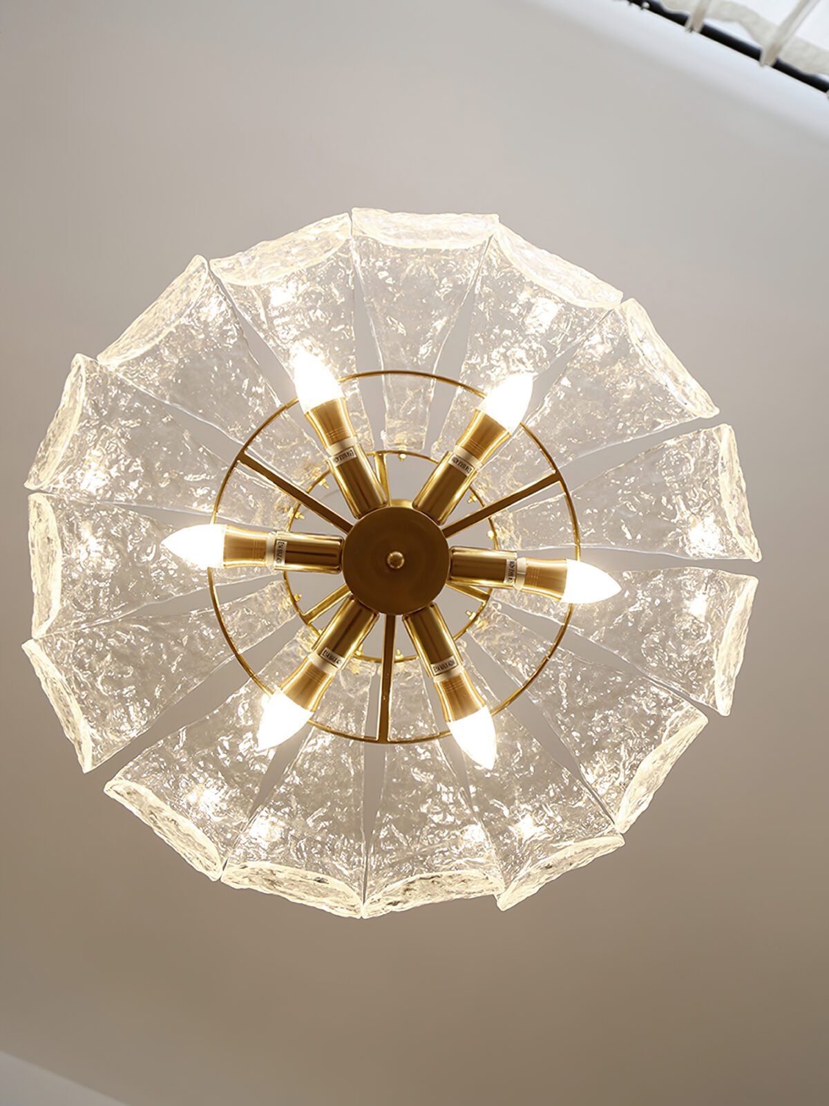 modern-french-style-garlic-glass-pendant-light-with-gold-metal-base-for-dining-rooms