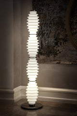 sinuous-sculptural-glass-led-floor-lamp-silver-finish-for-modern-living-room-interior-decor