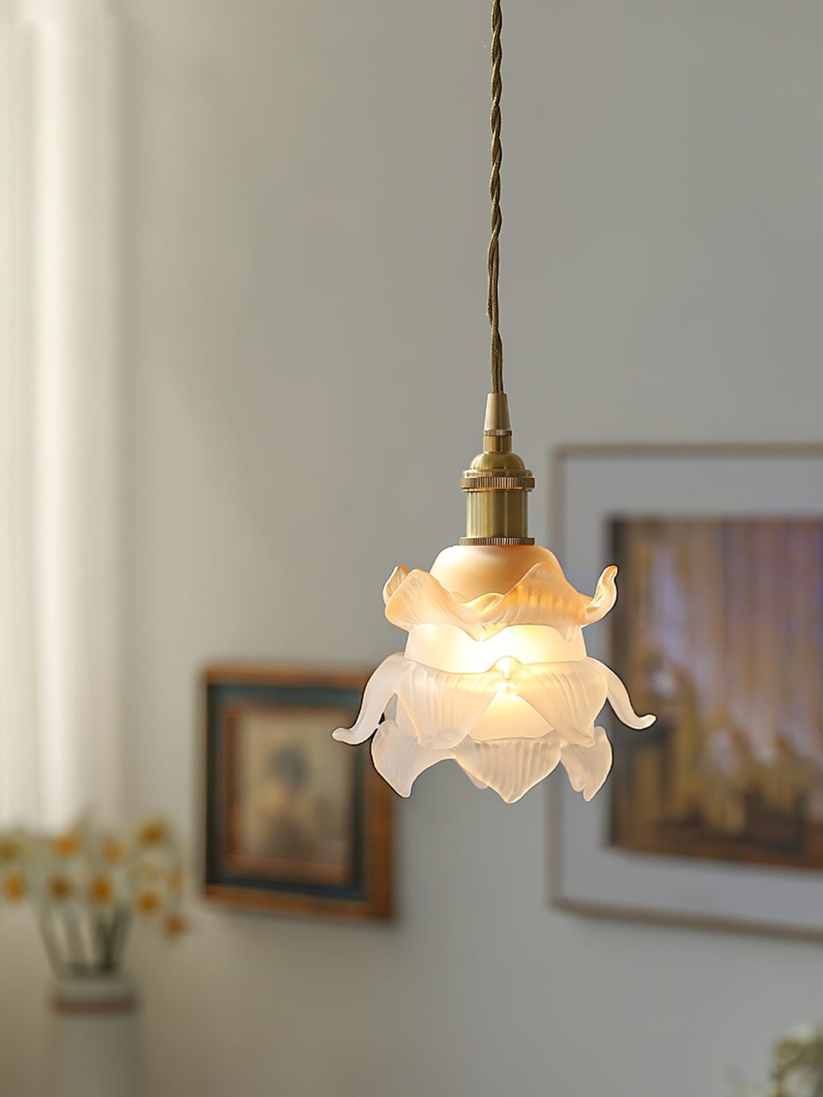 hand-blown-murano-style-floral-glass-pendant-light-1970s-retro-brass-lamp