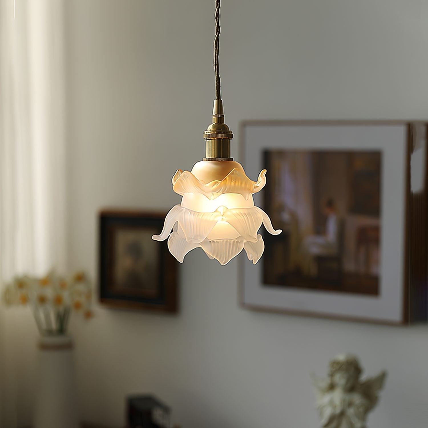 hand-blown-murano-style-floral-glass-pendant-light-1970s-retro-brass-lamp