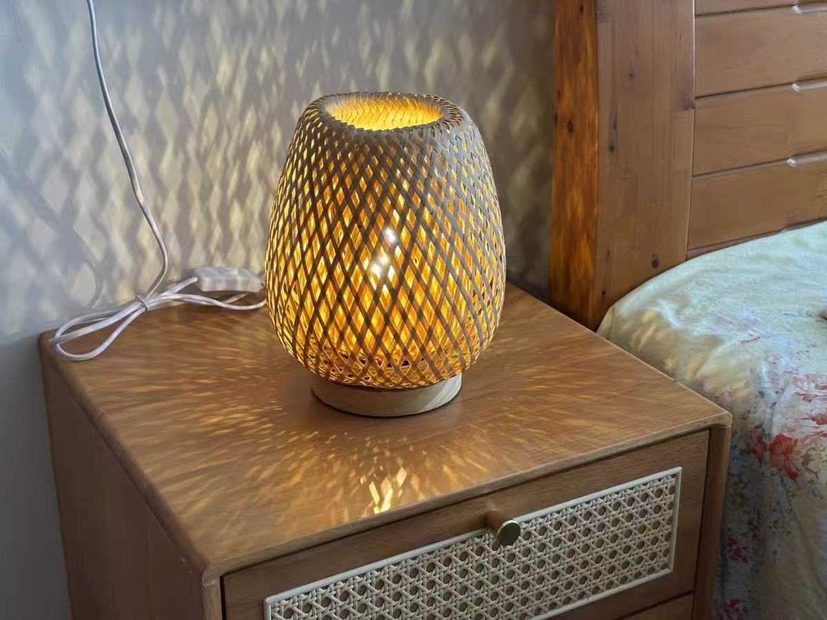 ALLO LIVING Rattan Table Lamp for Ambient Lighting