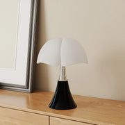 Allo Living Modern Creative Flower Table Lamp