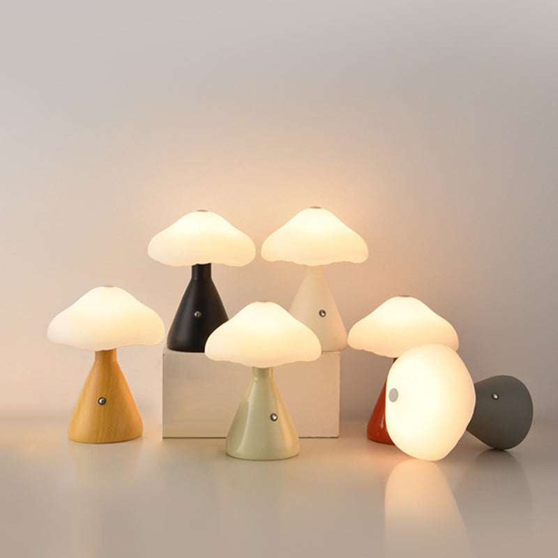 Modern Brushed Metal Mushroom LED Table Lamp with Touch Dimming for Bedroom