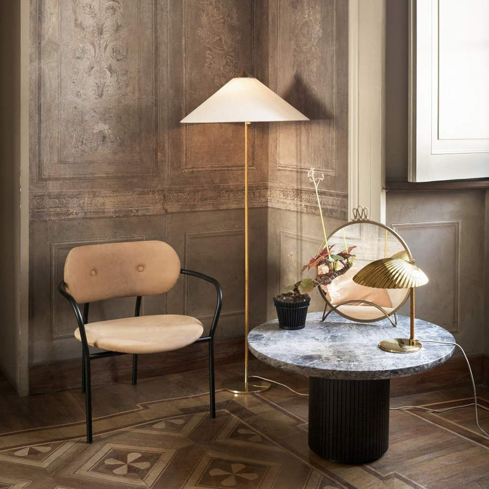 Mid Century Modern Rattan Stem Floor Lamp with Elegant Fabric Shade for Indoor Living Spaces