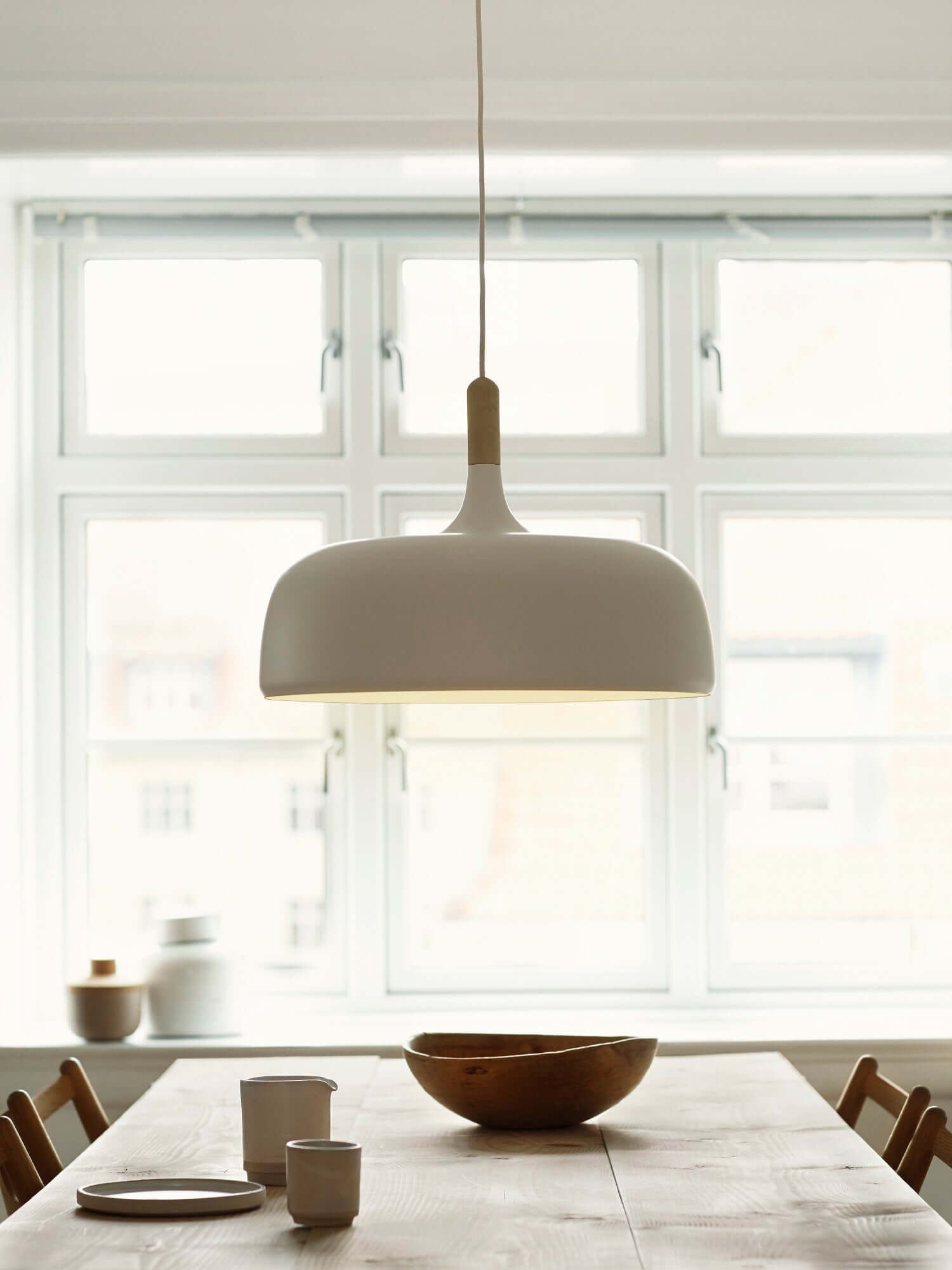 modern-acorn-pendant-light-zinc-alloy-and-wood-hanging-lamp-for-kitchen-island-dining-room