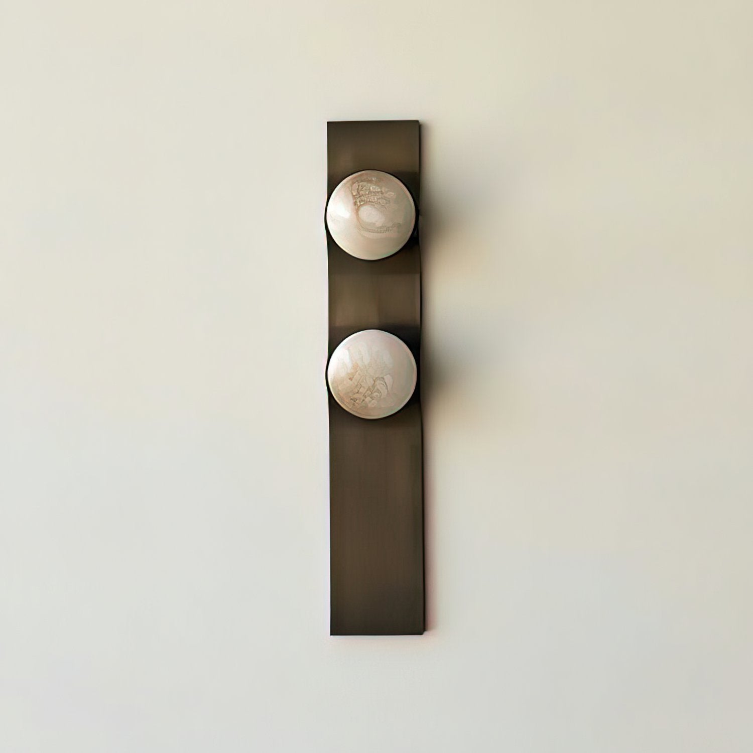 adrion-natural-alabaster-stone-wall-sconce-modern-luxury-g9-led-interior-lighting-white-and-bronze