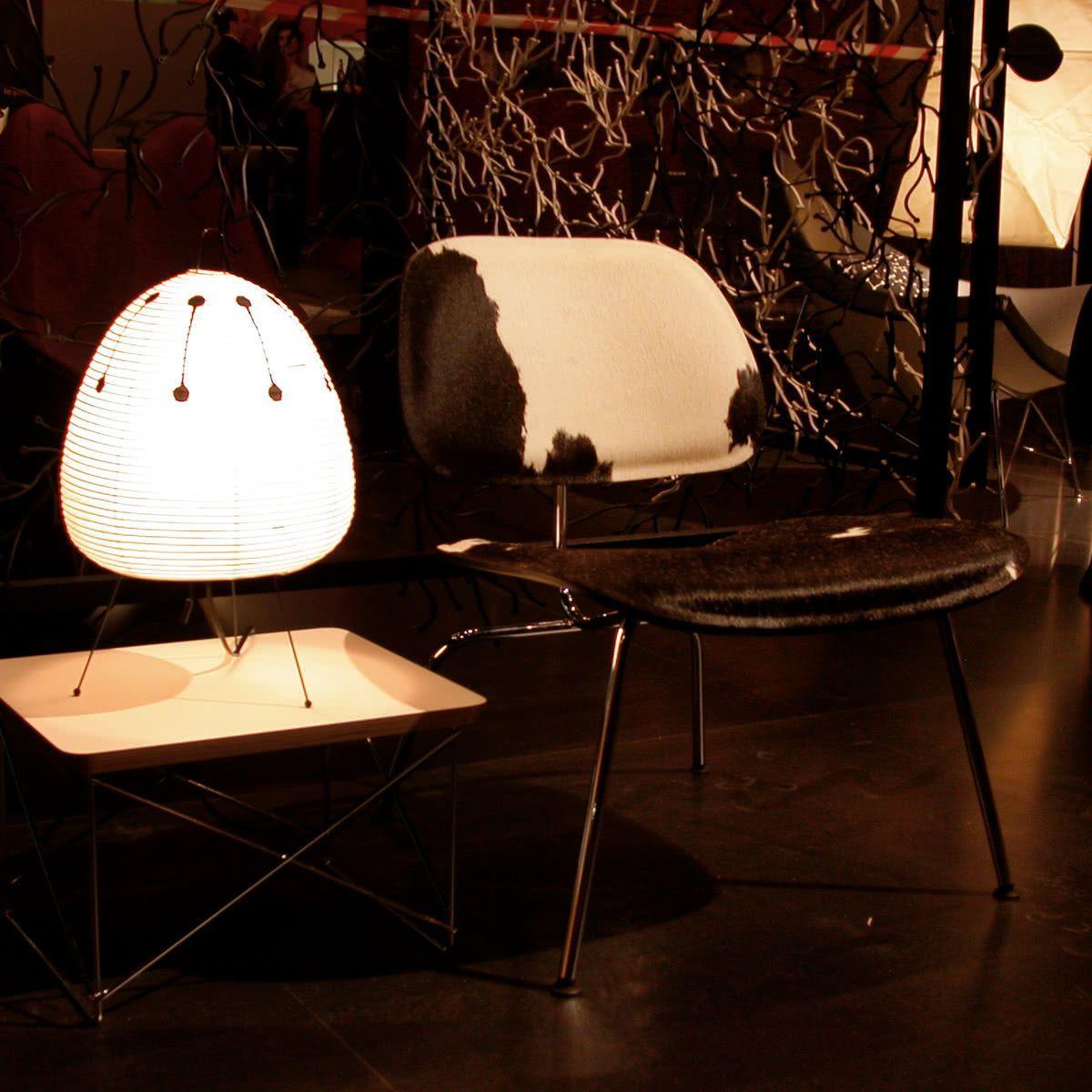 japanese-washi-paper-lantern-table-lamp-artisan-mulberry-paper-desk-light