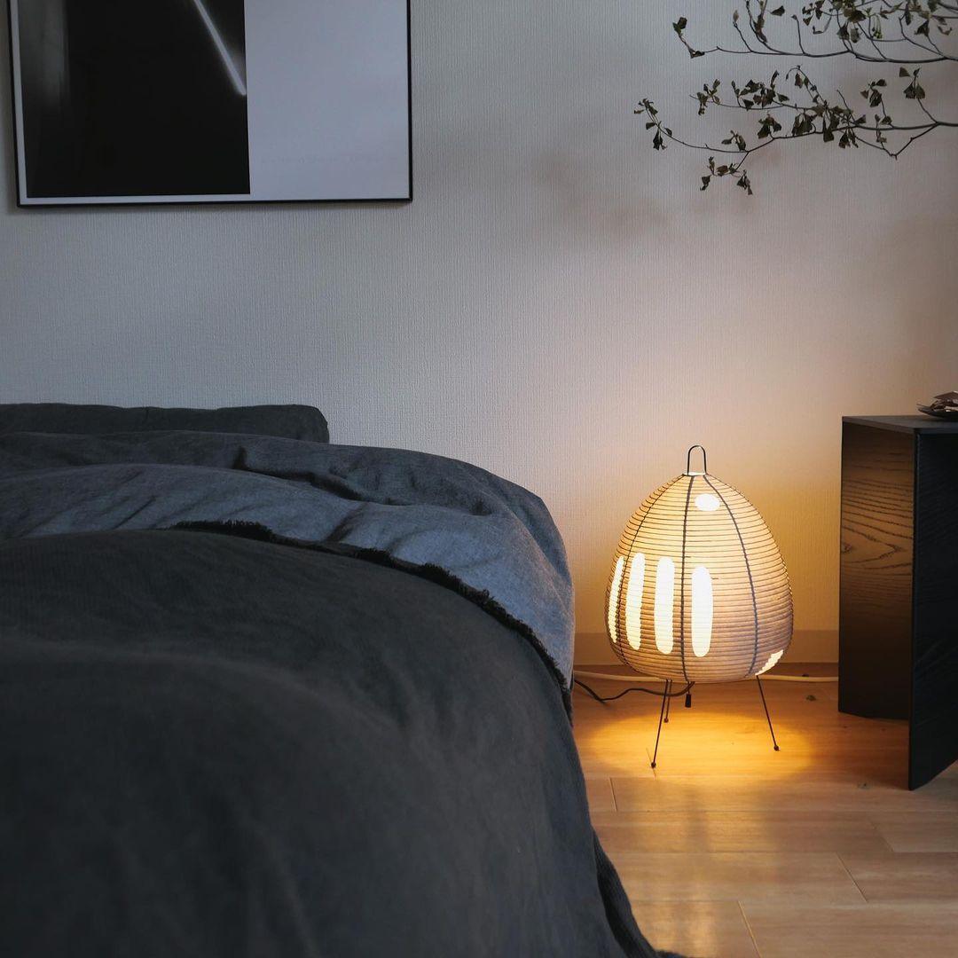 japanese-washi-paper-lantern-table-lamp-artisan-mulberry-paper-desk-light