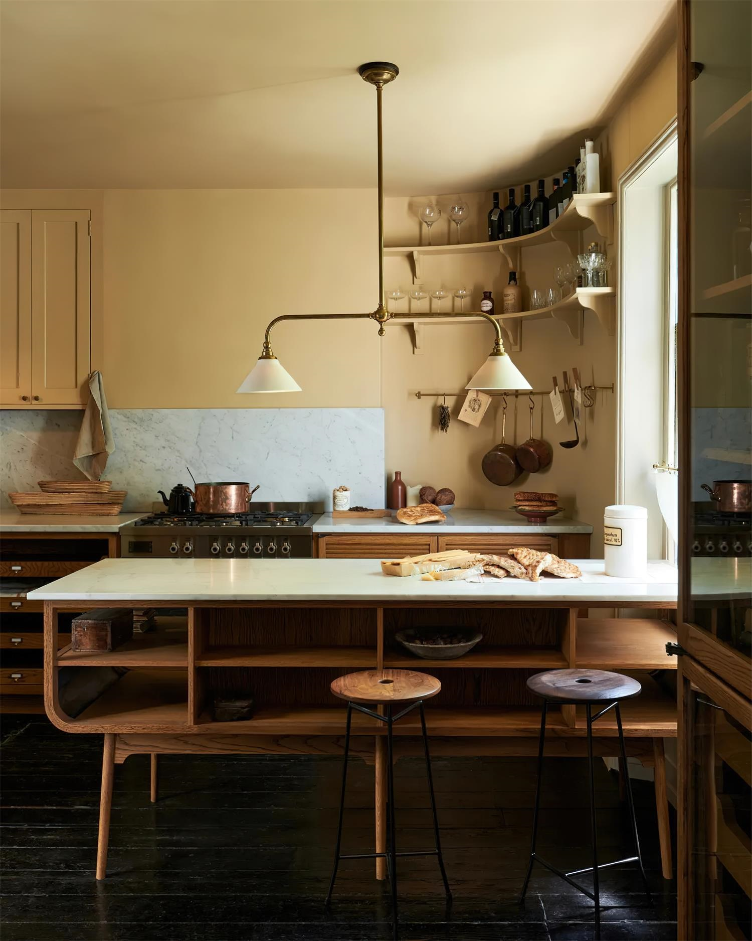 modern-linear-brass-chandelier-with-white-ceramic-shades-for-kitchen-island-and-dining-room