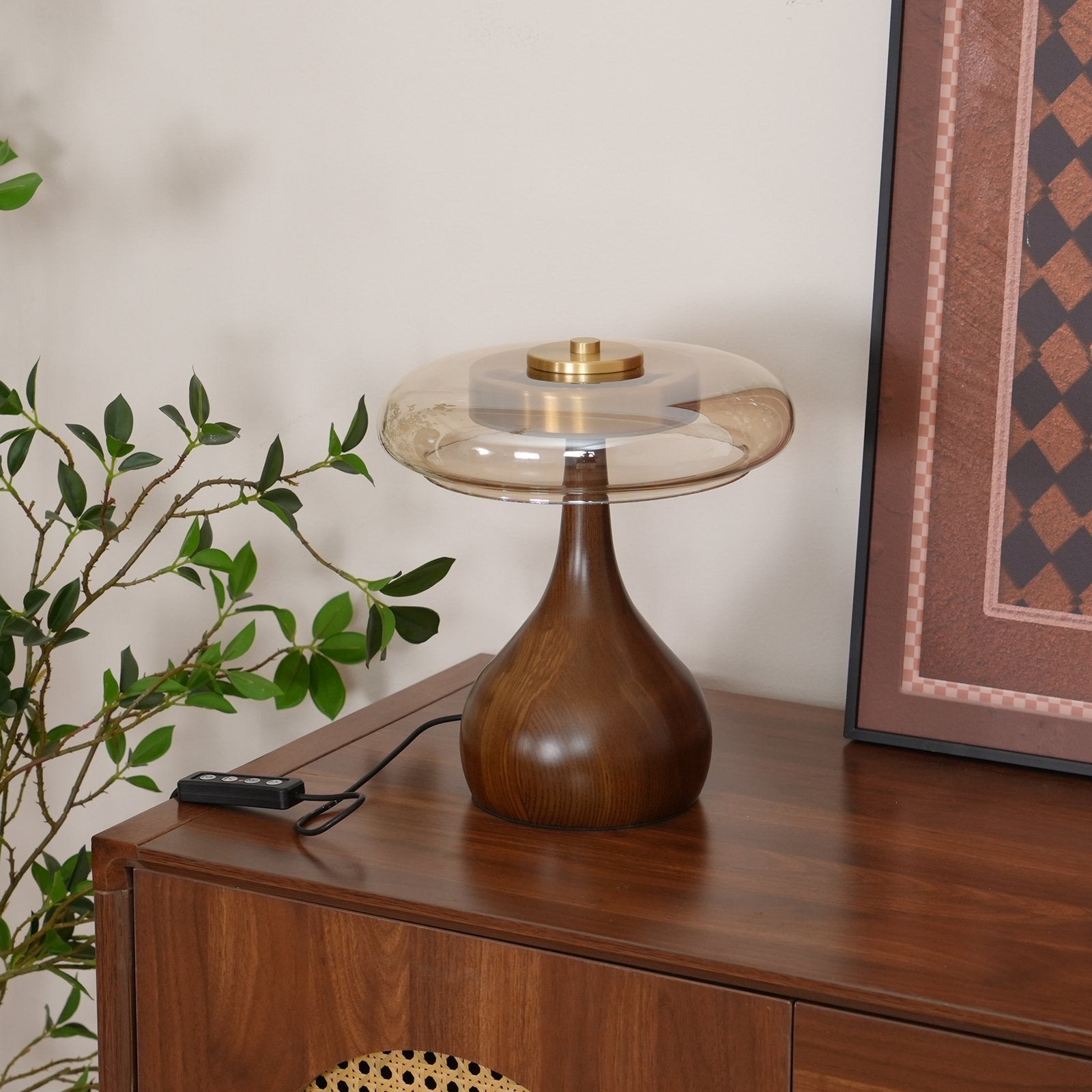 vintage-style-brass-and-walnut-wood-table-lamp-with-cognac-glass-shade