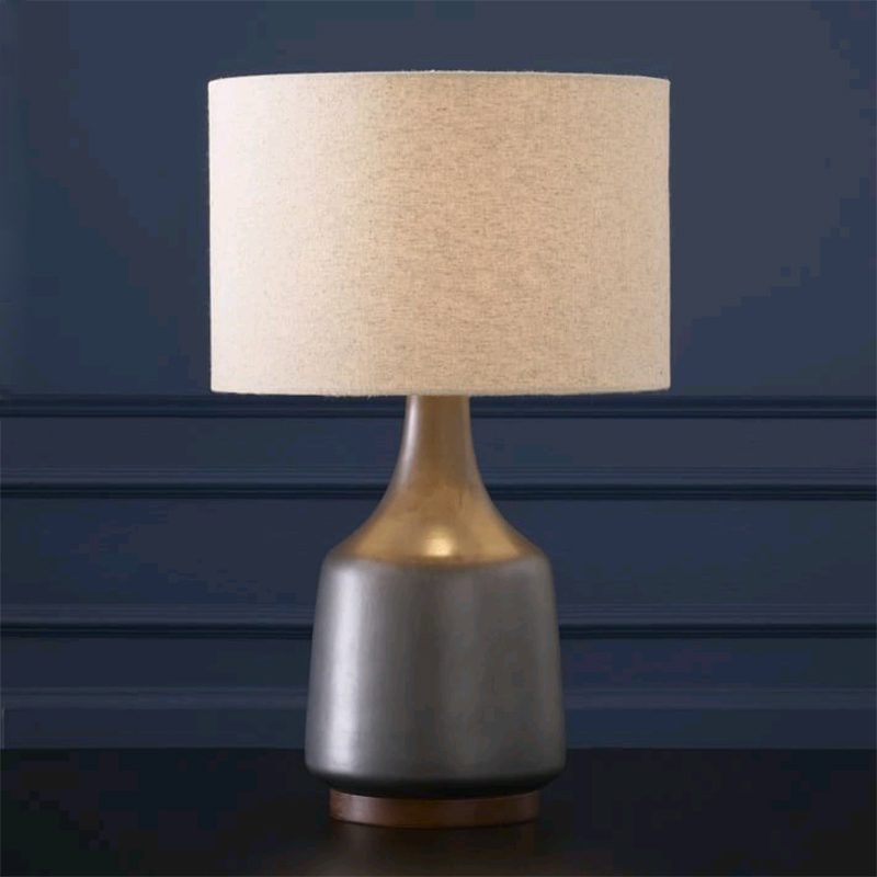 modern-cream-ceramic-table-lamp-with-cotton-fabric-shade-for-bedside-lighting