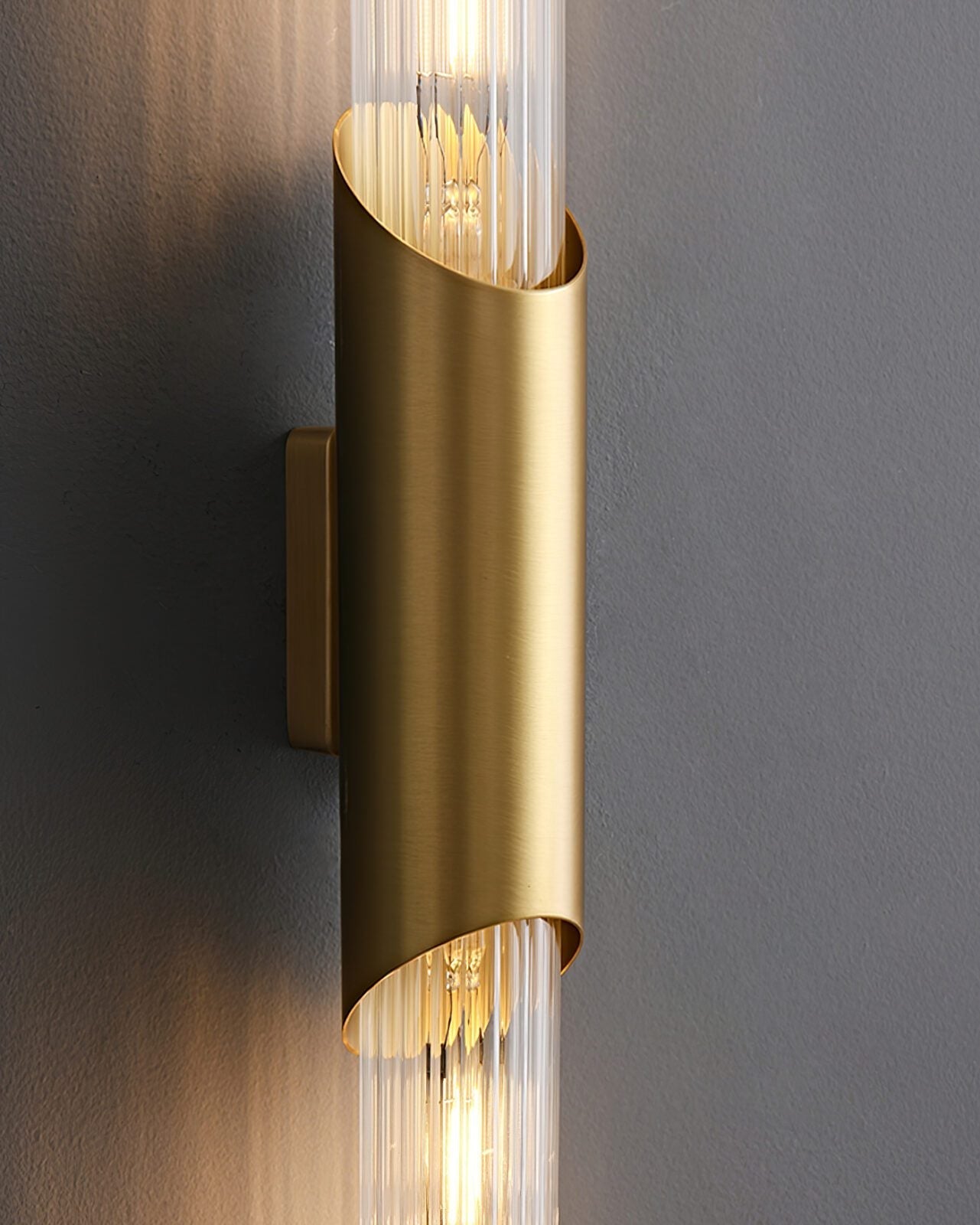 contemporary-brass-and-glass-cylinder-bathroom-vanity-wall-sconce-light