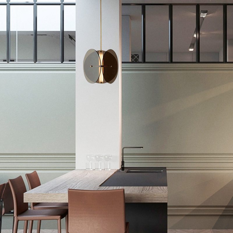 modern-arched-geometric-glass-cube-pendant-light-with-integrated-led-and-gold-finish